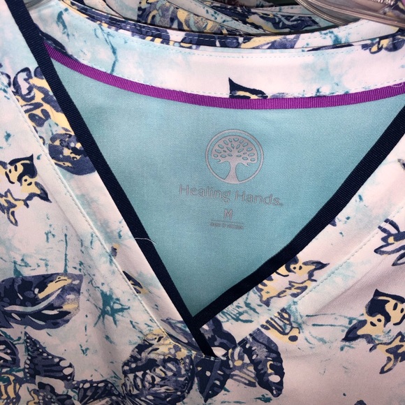 Healing Hands Purple Label Grosgrain Ribbon V-neck Scrub Top - Picture 12 of 15